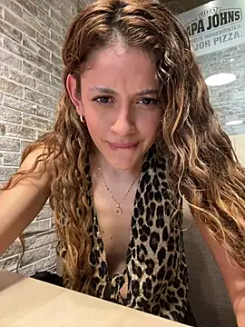 alana15 online show from 01.23.25