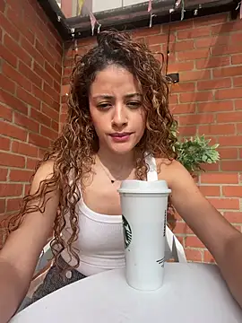 alana15 online show from 04.08.26