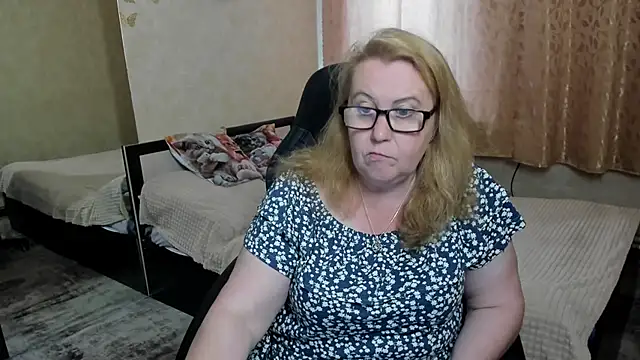 Frau Marta online show from 06.02.26