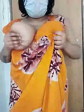 Snapshot of Sneha_angelic chatting on 12.18.25 Sneha angelic online show from 12.18.25