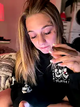 chloetease online show from 12.05.24