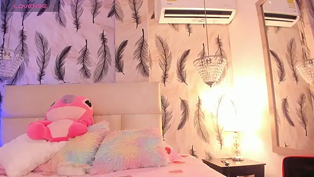 Vivi prinncess online show from 12.18.25