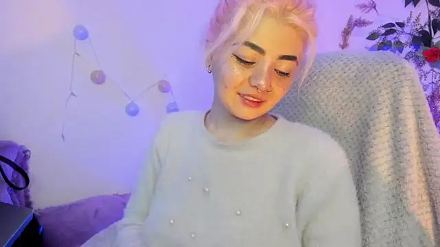 Snapshot of Sammysammy_ chatting on 12.14.24 Sammysammy online show from 12.14.24
