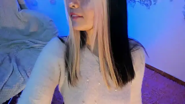 Snapshot of Sammysammy_ chatting on 12.22.24 Sammysammy online show from 12.22.24