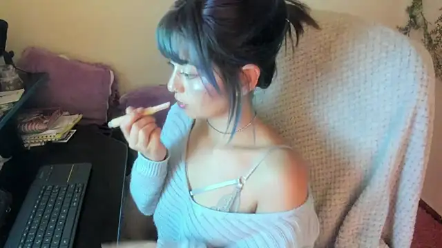 Snapshot of Sammysammy_ chatting on 11.23.25 Sammysammy online show from 11.23.25