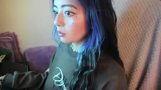 Snapshot of Sammysammy_ chatting on 12.14.25 Sammysammy online show from 12.14.25