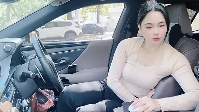 orla2021 online show from 12.28.24