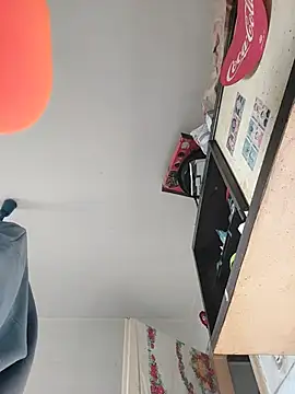 JoLeNe27 online show from 10.08.25