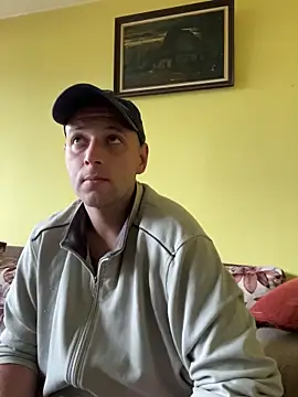 Snapshot of Flakka95 chatting on 10.13.25 Flakka95 online show from 10.13.25