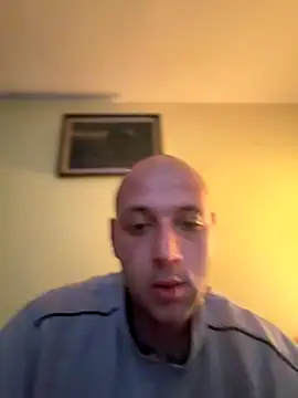 Snapshot of Flakka95 chatting on 11.12.25 Flakka95 online show from 11.12.25