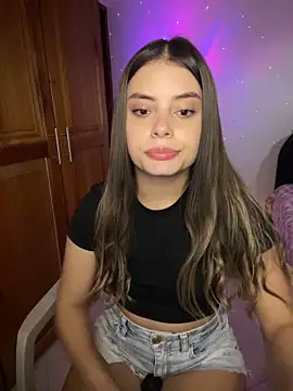 Snapshot of Miss_valeriaa chatting on 02.14.25 Miss valeriaa online show from 02.14.25