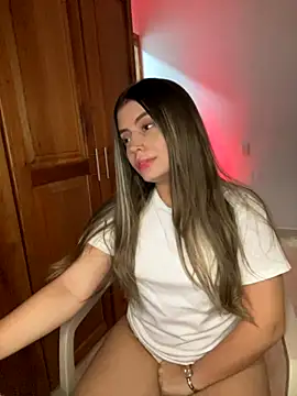 Snapshot of Miss_valeriaa chatting on 09.24.25 Miss valeriaa online show from 09.24.25