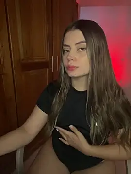 Snapshot of Miss_valeriaa chatting on 10.10.25 Miss valeriaa online show from 10.10.25