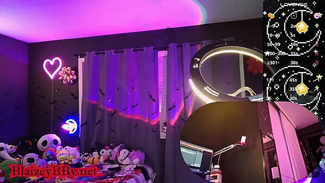 Snapshot of BlaizeyBBy chatting on 12.13.24 BlaizeyBBy online show from 12.13.24