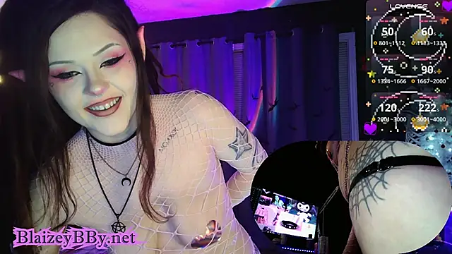 Snapshot of BlaizeyBBy chatting on 12.15.24 BlaizeyBBy online show from 12.15.24