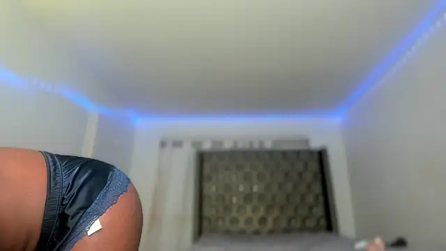 Snapshot of SashaMalone chatting on 01.12.26 SashaMalone online show from 01.12.26