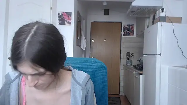 Snapshot of simyhvn chatting on 02.15.25 simyhvn online show from 02.15.25