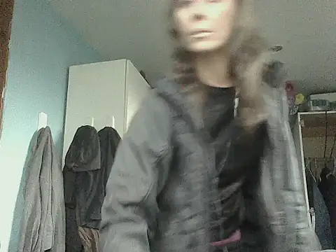 SexyRach75 online show from 11.24.25