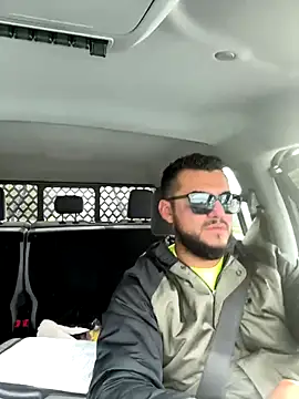 Snapshot of Ozzy420_ chatting on 11.19.25 Ozzy420 online show from 11.19.25