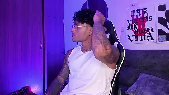 Alessandro Vanni online show from 03.19.26