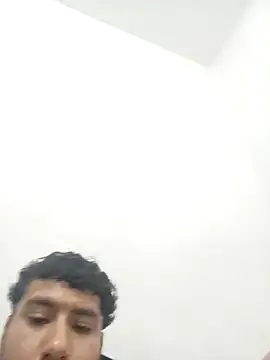 Snapshot of R3Y_S3X chatting on 03.04.26 R3Y S3X online show from 03.04.26