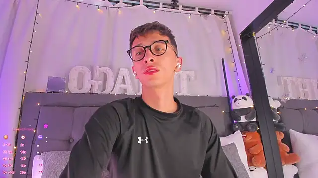 Thiago jones online show from 03.03.25