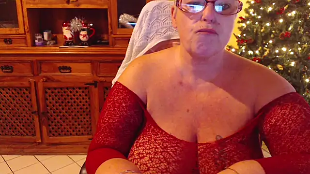 MISS LINDAH online show from 12.03.25