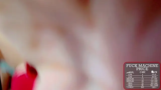 Imannejulienne online show from 11.15.25