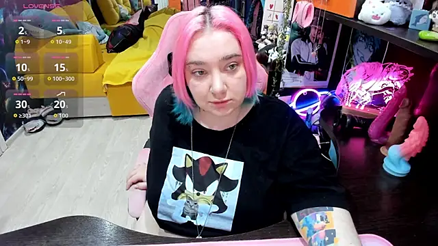 Softie Sofy online show from 03.28.26