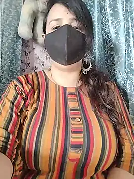 Snapshot of cute-tanvi chatting on 06.05.26 cute-tanvi online show from 06.05.26