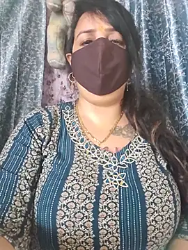 Snapshot of cute-tanvi chatting on 07.07.26 cute-tanvi online show from 07.07.26