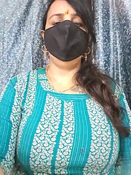 Snapshot of cute-tanvi chatting on 07.14.26 cute-tanvi online show from 07.14.26