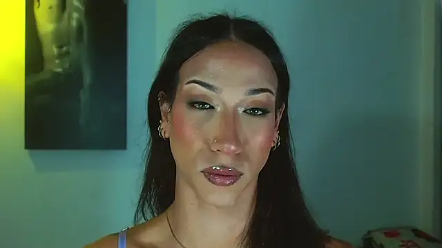 Kenisha Sweet online show from 12.05.25