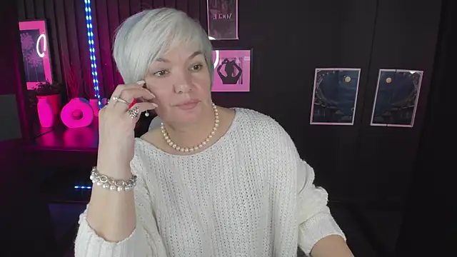 CarmenSoft online show from 10.28.25