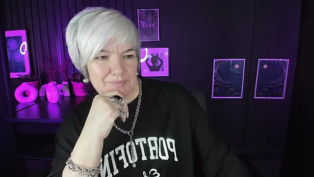 CarmenSoft online show from 11.07.25