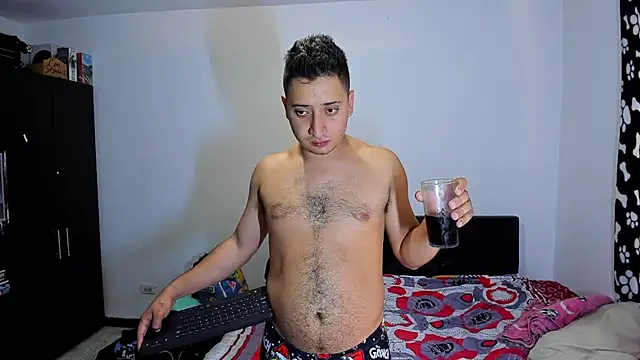 Snapshot of ares_sexxx chatting on 01.10.26 ares sexxx online show from 01.10.26