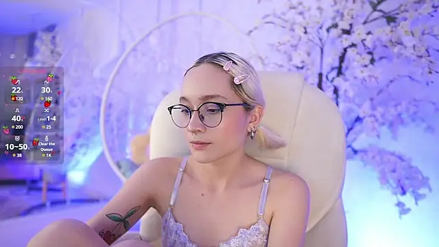 DalahiaRush online show from 02.10.25