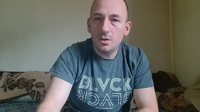 Snapshot of Johan___Barker chatting on 02.10.26 Johan Barker online show from 02.10.26