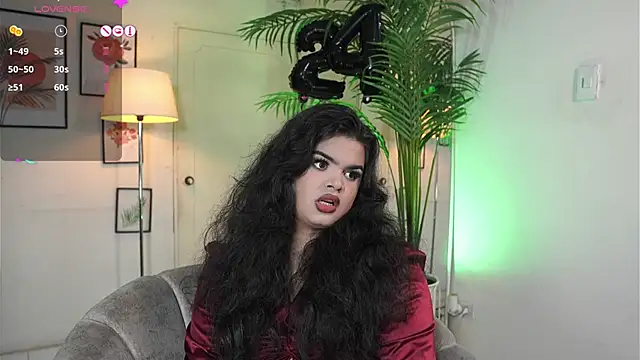 artechloe online show from 11.05.25