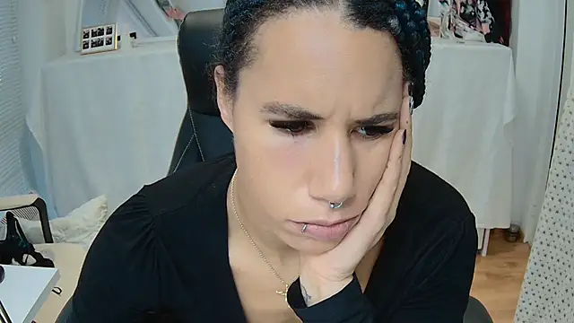 AaliyahHarris online show from 12.21.24