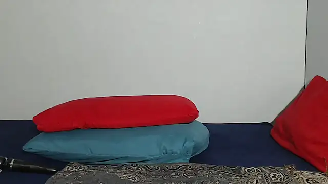 Snapshot of ANGELINE600 chatting on 12.25.24 ANGELINE600 online show from 12.25.24