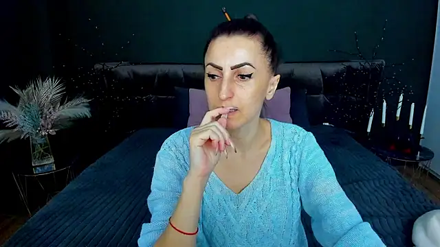 Rebecca Diamond online show from 02.11.26