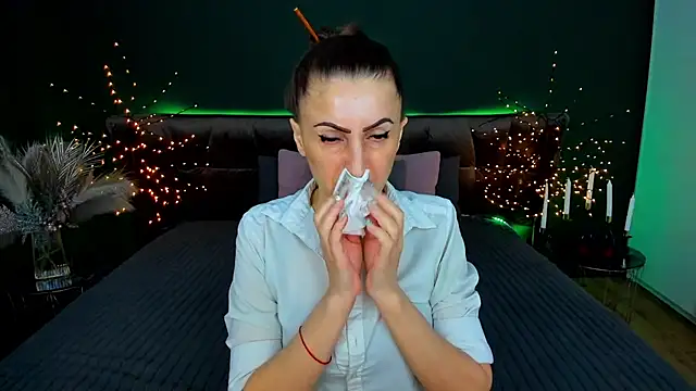 Rebecca Diamond online show from 03.11.26