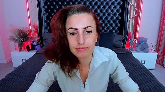 Rebecca Diamond online show from 05.11.26