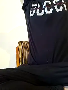 Rolandxxxr online show from 02.23.25