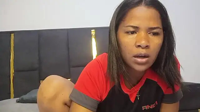 Snapshot of aleixane chatting on 01.05.26 aleixane online show from 01.05.26