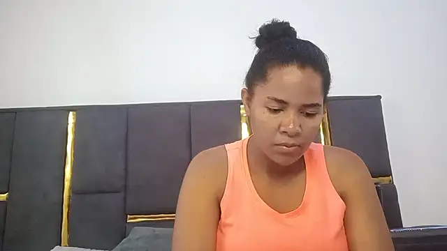 Snapshot of aleixane chatting on 02.12.26 aleixane online show from 02.12.26