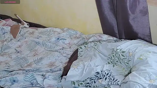 CindyJonson online show from 04.18.26