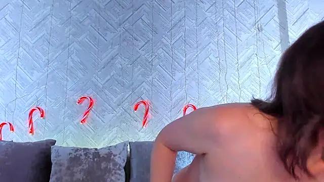 EvaBarsa  online show from 12.18.24