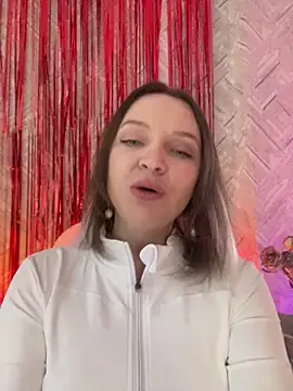 EvaBarsa  online show from 02.20.25